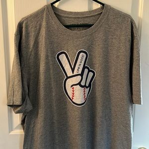 Life Is Good Mens XXL Baseball Short Sleeve T-Shirt.